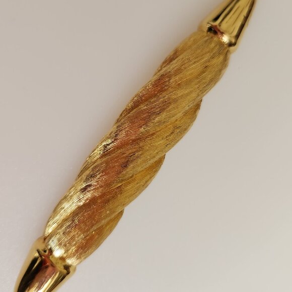 1980-S CHRISTIAN DIOR SIGNED BIG VINTAGE GOLD TONE BROOCH - Picture 3 of 7